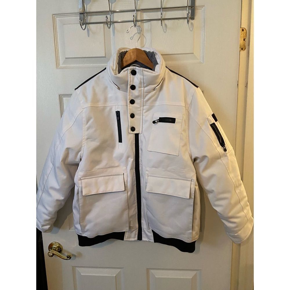 Awaknd Land Coat